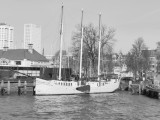 117499_PaysBasRotterdamPortBateau_Fz200_NB_2D.jpg