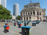 121221_D-FrankfurtCityPoubelles_Fz200_2D.jpg