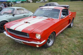 125790_StLegierLemanRetroVoituresFordMustang_1024px_a6100.jpg