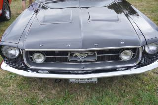 125792_StLegierLemanRetroVoituresFordMustang_1024px_a6100.jpg