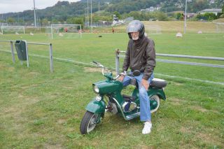 125797_StLegierLemanRetroScooter_1024px_a6100.jpg