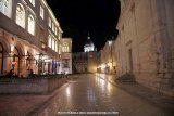 126751_CroatieDubrovnikByNight_a6100.jpg