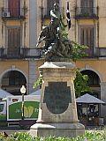 128228_EspagneGironaStatue_Fz300.jpg